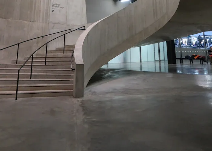 Instalación profesional de hormigón pulido en Barcelona hormigon pulido barcelona